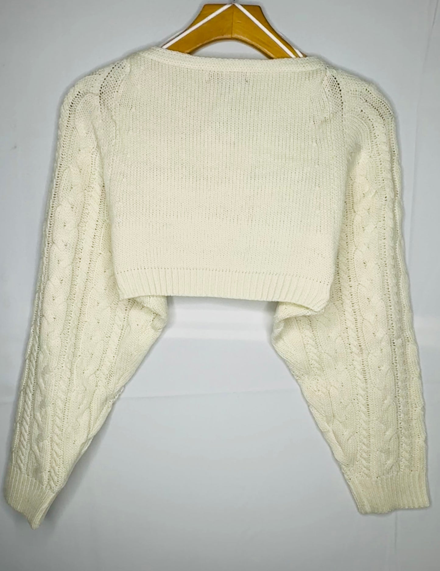 Essential Cropped sweater