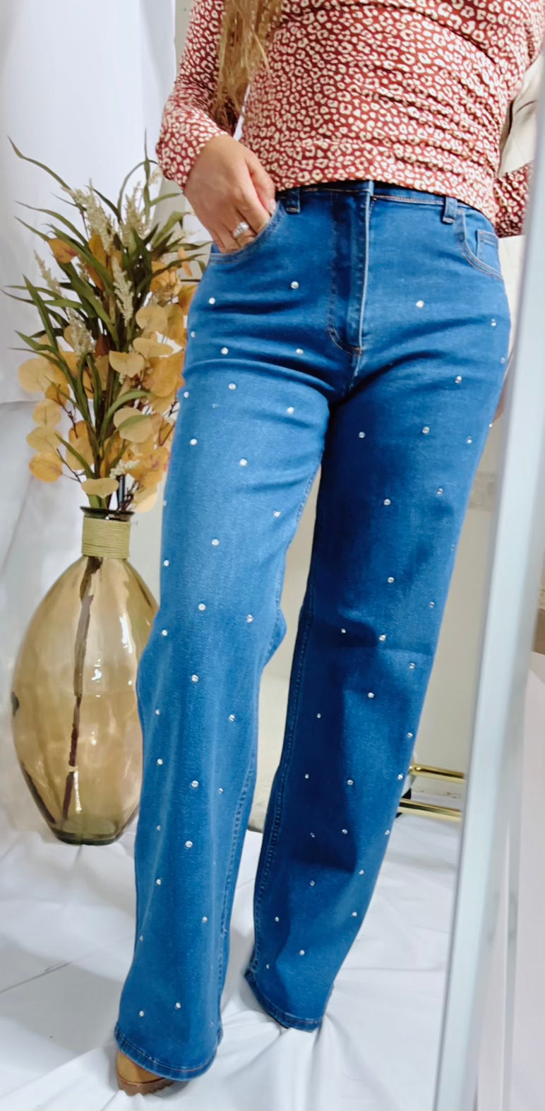 RineStone Straight-leg Jeans